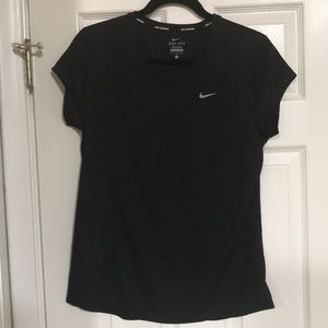 Nike running dry fit